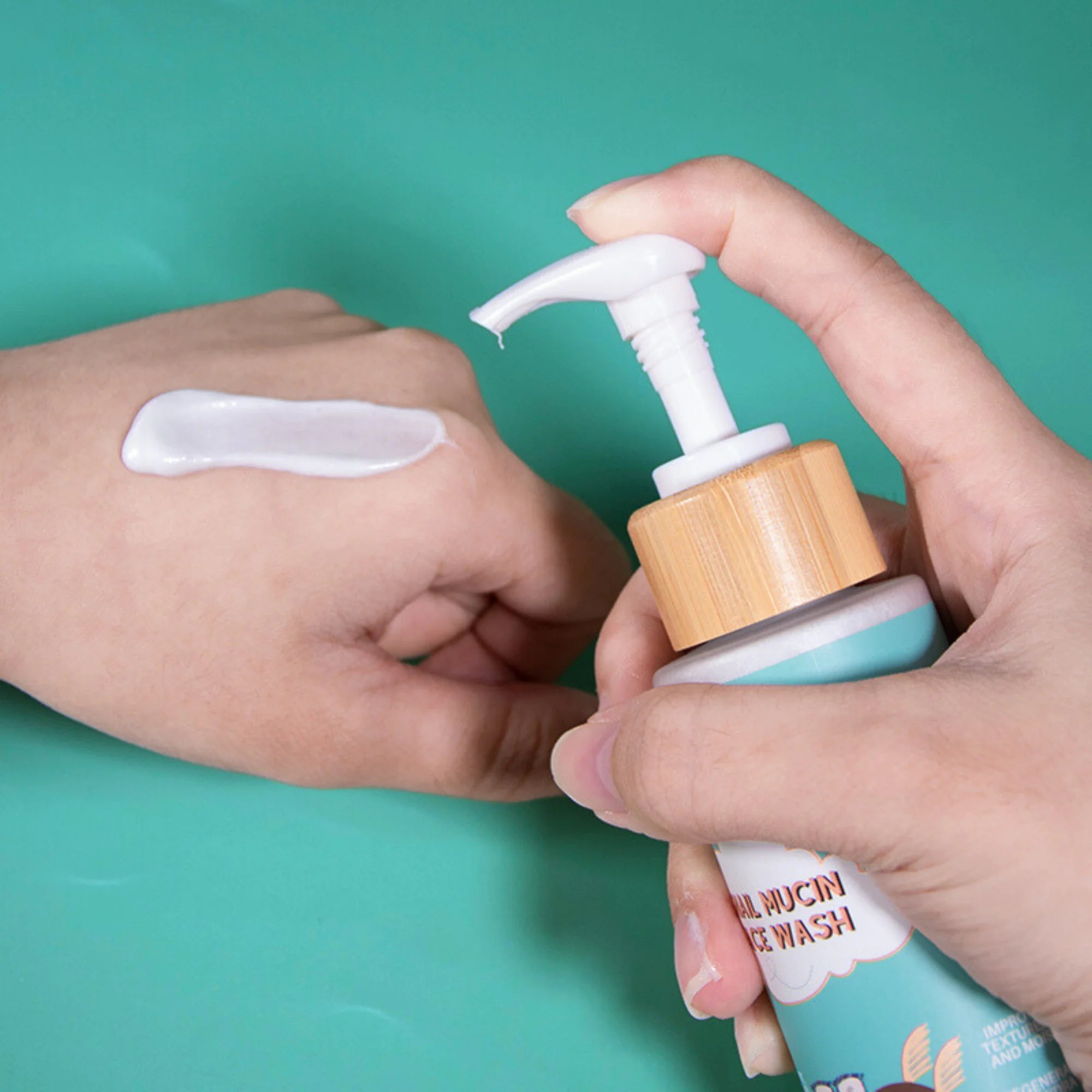 Snail Mucin Gentle Cleansing Wash