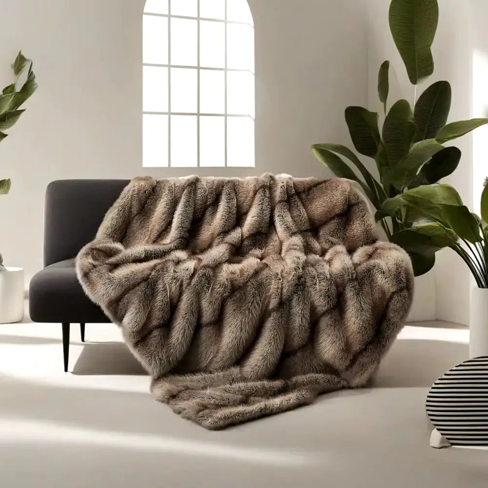 The Cozy Luxe Throw