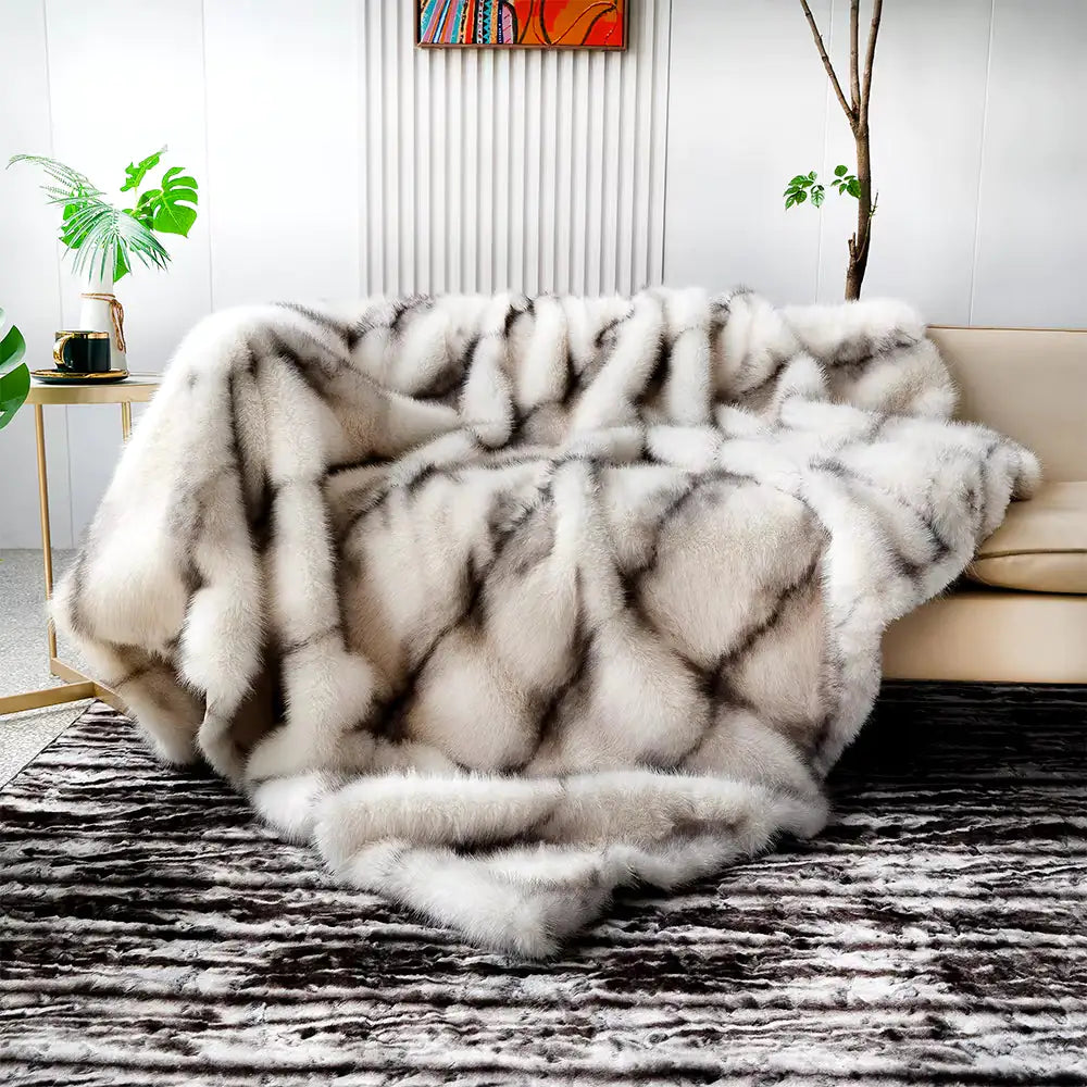 The Cozy Luxe Throw