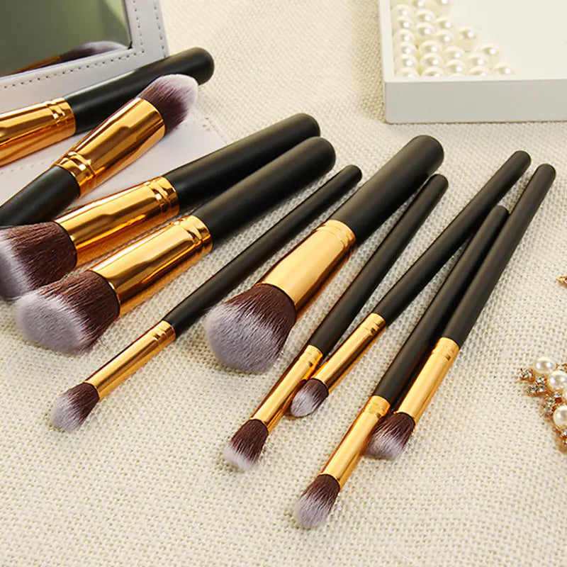 Essential Brush Set · 10 Piece