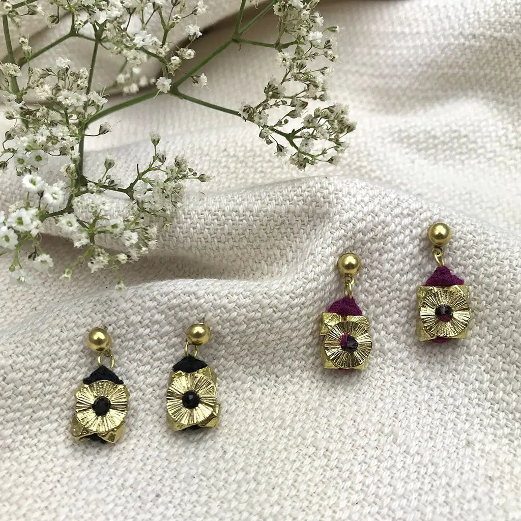 Delicate Keya Flower Dangle Earrings