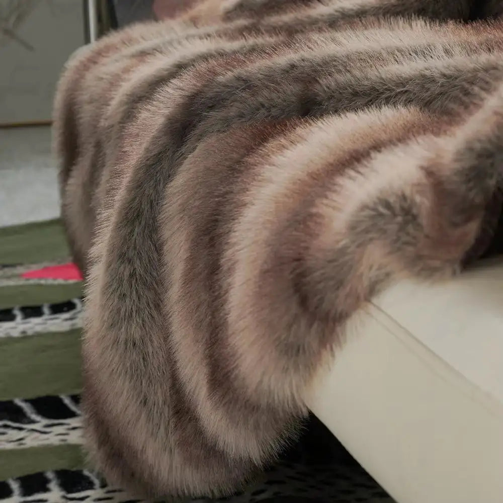The Cozy Luxe Throw