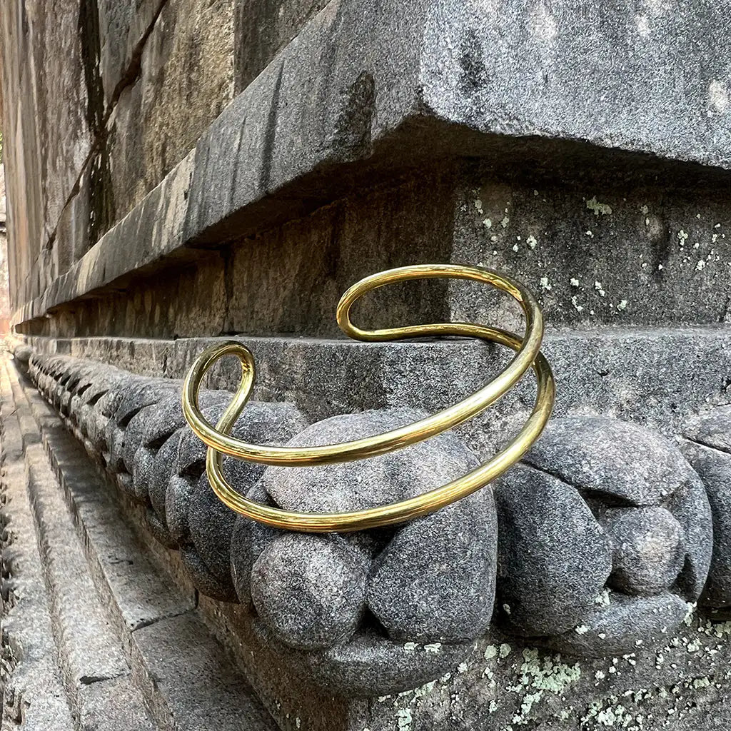 Bombshell Wire Cuff Bracelet
