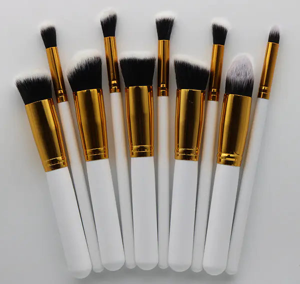 Essential Brush Set · 10 Piece